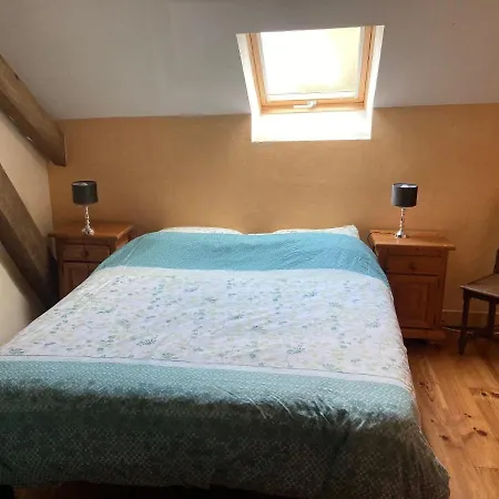 Domaine De Villateux Feriehus Terjat