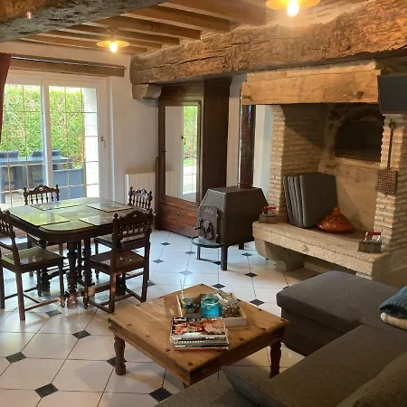 Domaine De Villateux *